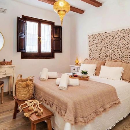 Tuguest Nazari Caldereria Apartments - Free Parking Granada Bagian luar foto