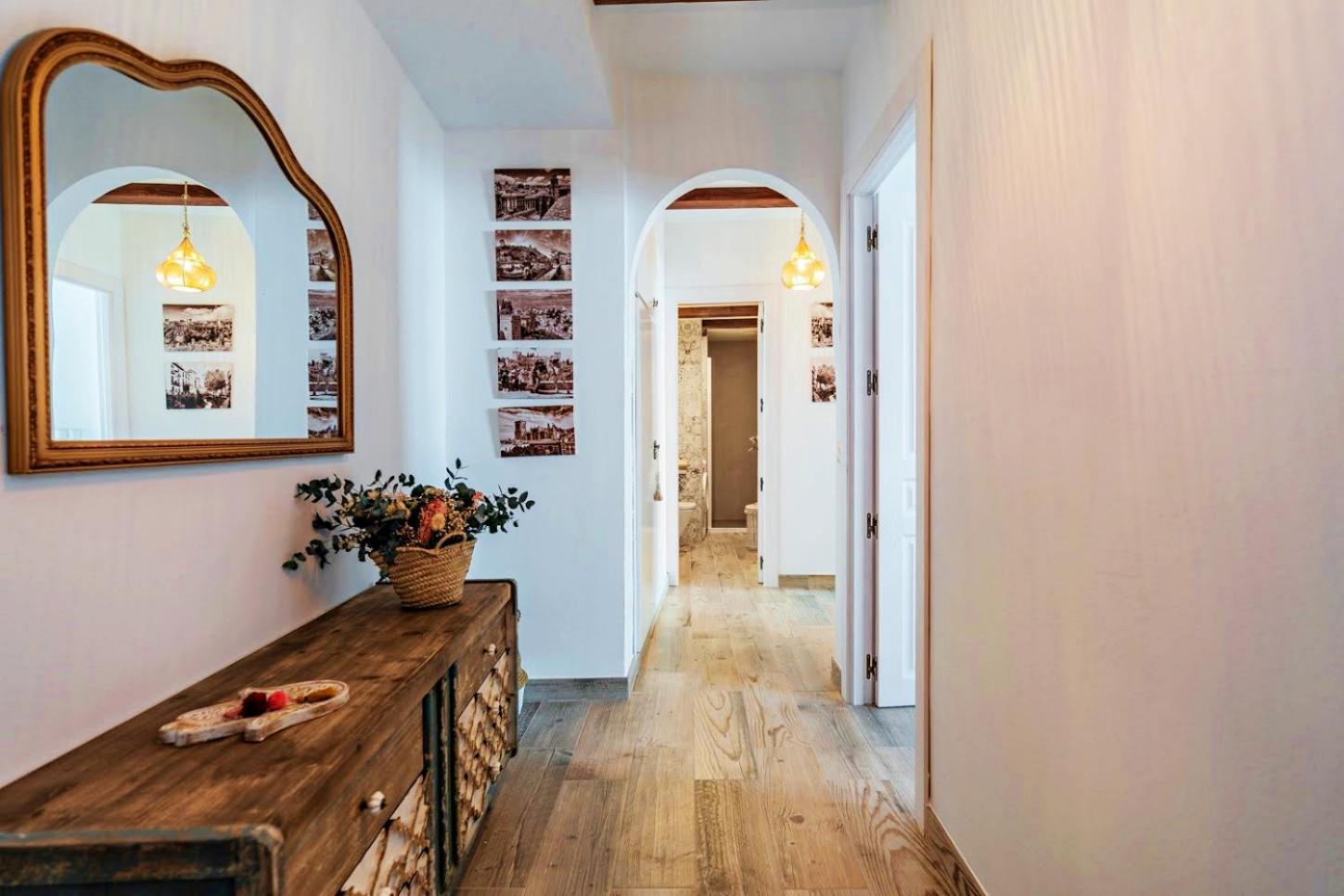 Tuguest Nazari Caldereria Apartments - Free Parking Granada Bagian luar foto